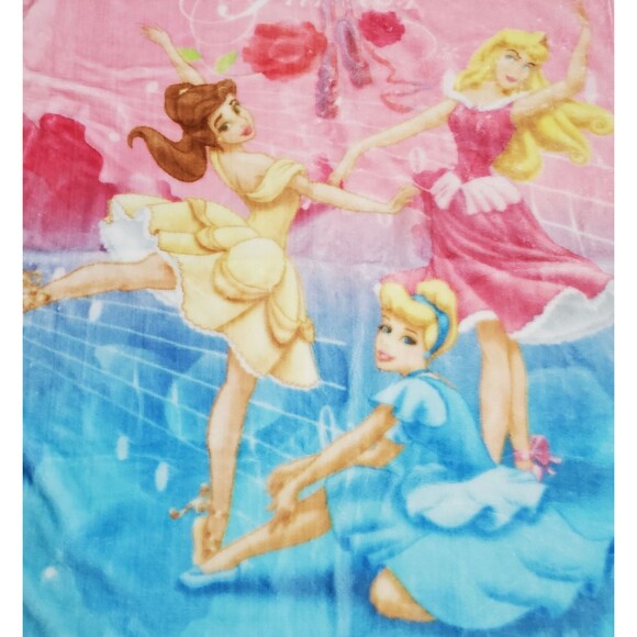 Disney Princess Ballerina Throw Blanket Cinderella Aurora Belle Providencia - Picture 1 of 9